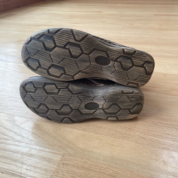 Bernie Mev. Brown Leather Hanzel Ankle Booties Size 38 EUC - Picture 9 of 12